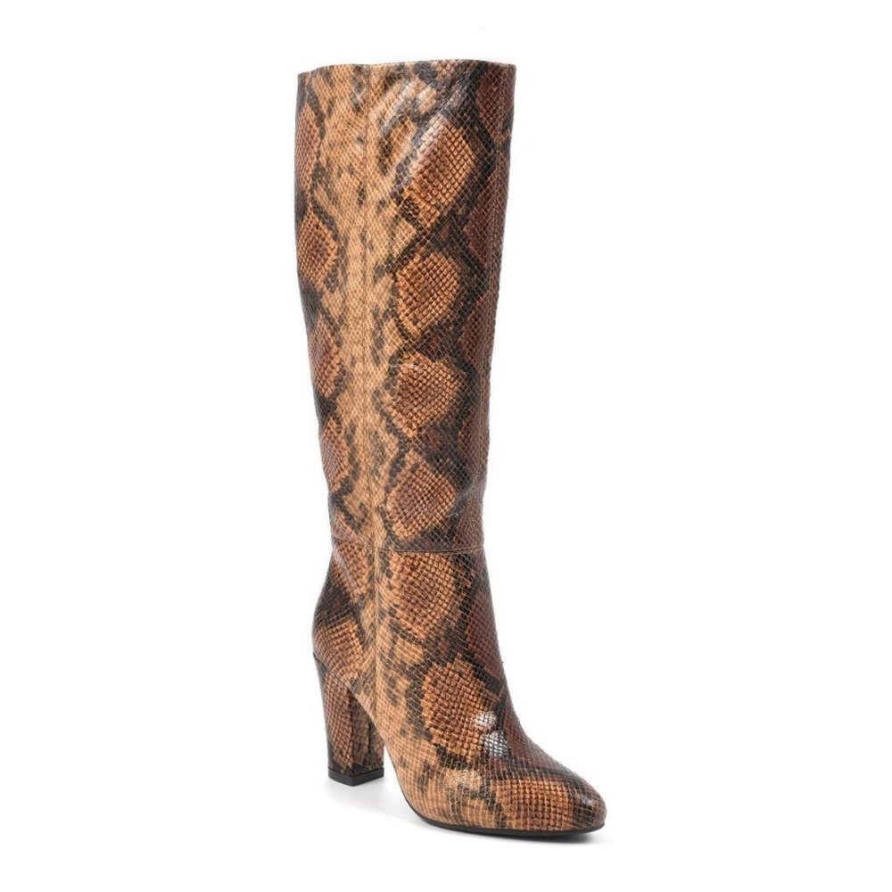 White Mountain tall shaft women's size 11 boots